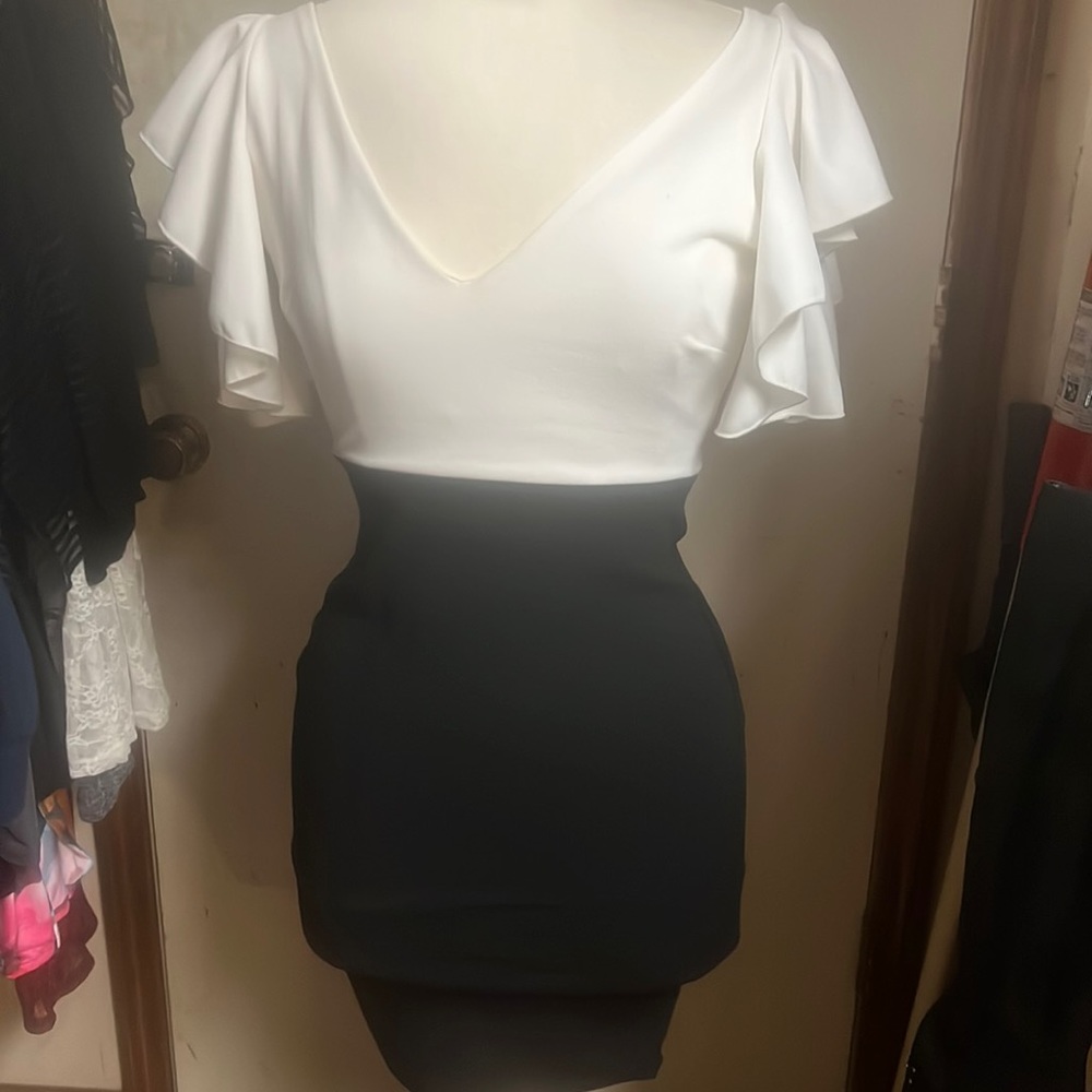 Madrag dress in a size small
